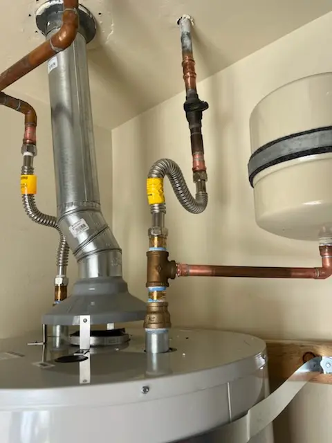 Water heater installation and plumbing repair in Duncan Falls